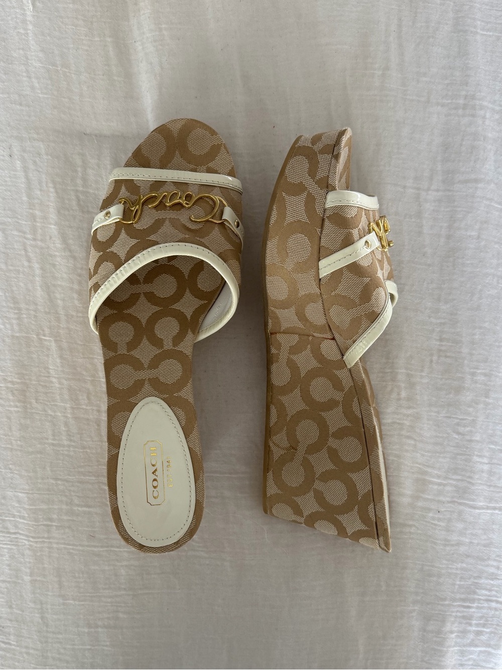 Vintage 2000s Coach Carissa platform wedges - Size 10
